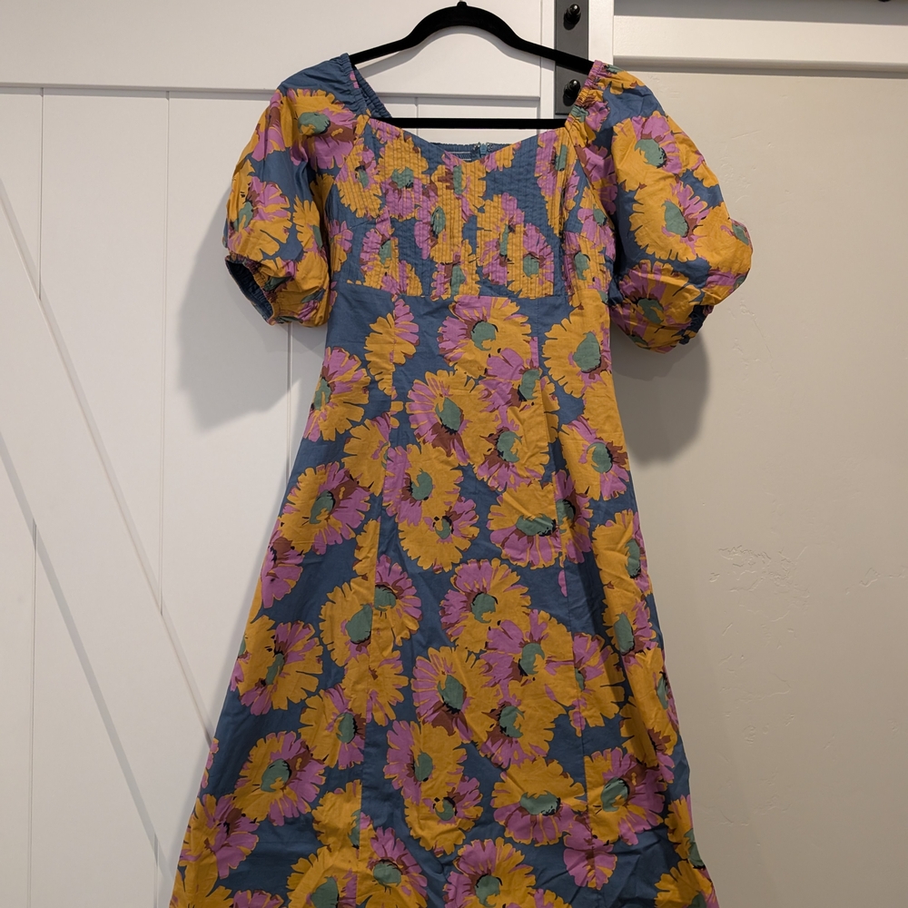 Floral Puff Sleeve Dress